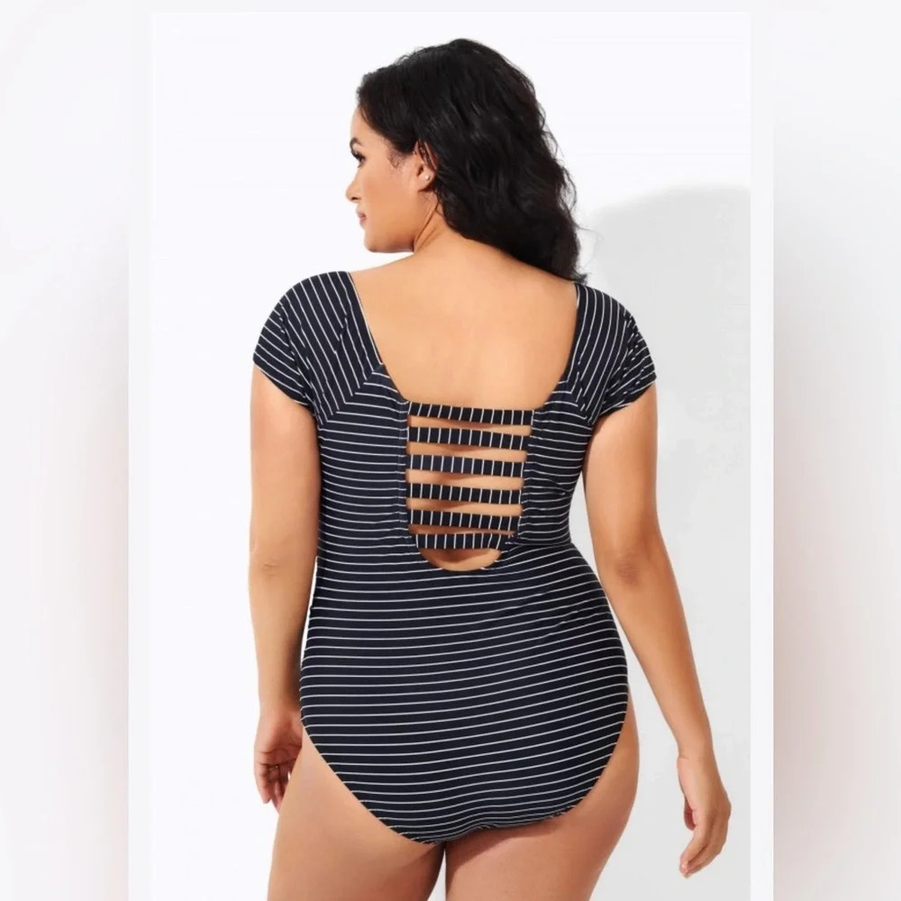 NWT Meet Curve Stripes Round Neck Women One Piece Swimsuit - Picture 2 of 11